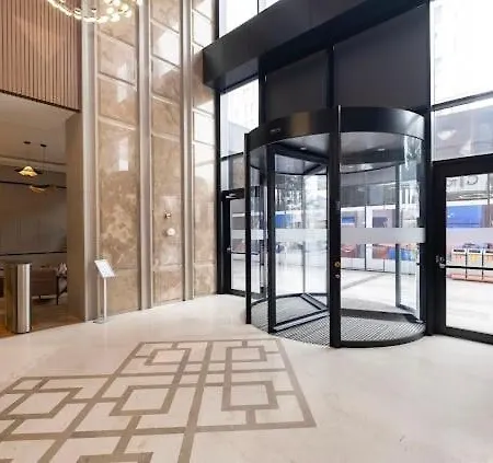 G Tower Modern Near Shopping Center *
