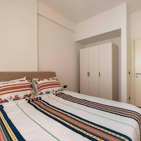 Apartment G Tower Modern Near Shopping Center Istanbul